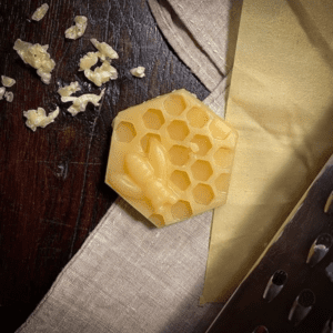 DIY bijenwaswas